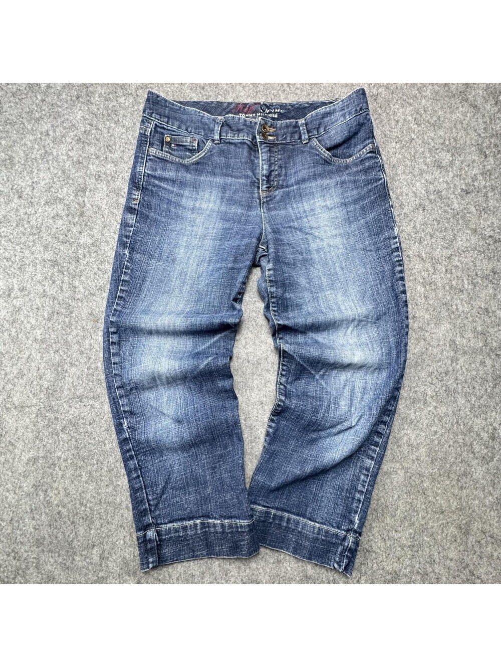 Vintage Tommy Hilfiger Jeans Womens 8 Medium Wash Blue Capri Relaxed Y2K Denim